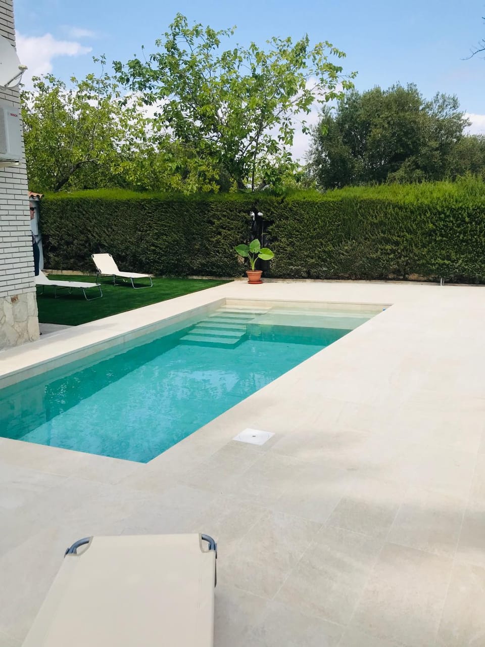 Swimming pool