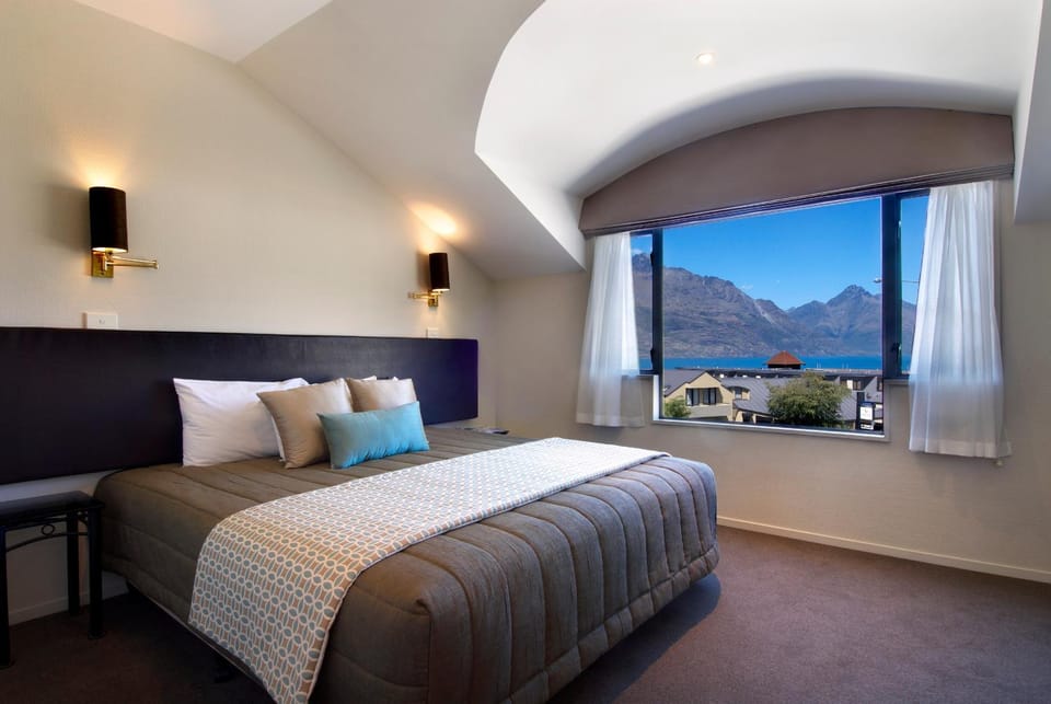 View (from property/room), Photo of the whole room