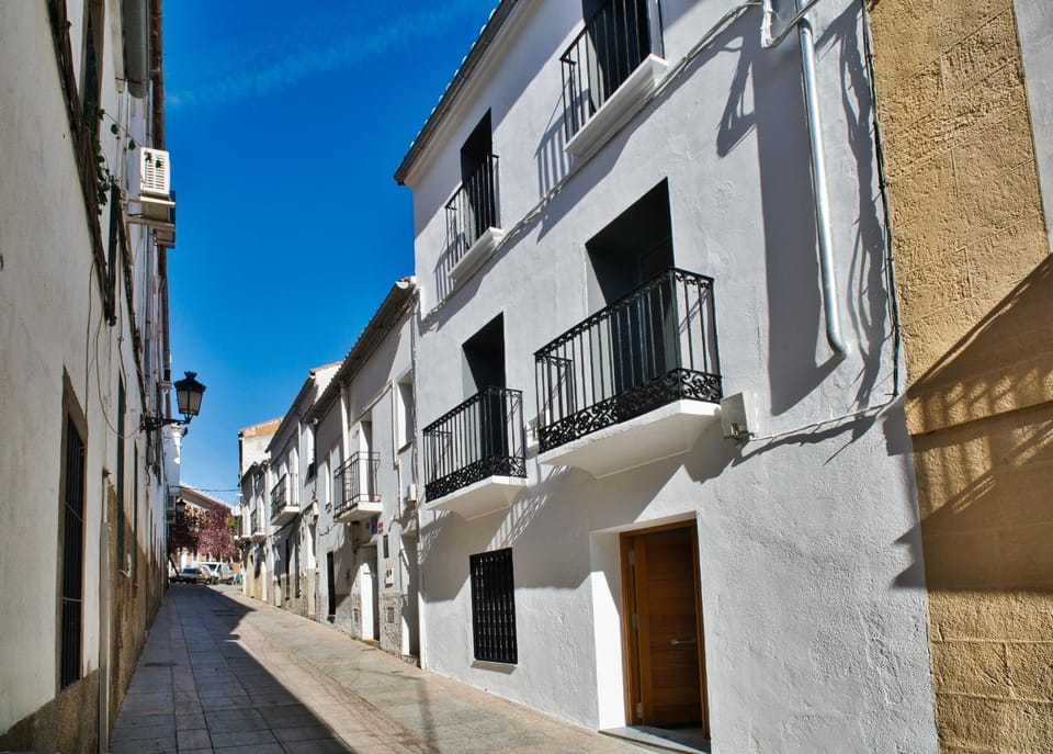 CASA VALDES 16, APTO. 2 Apartment in Cáceres‎