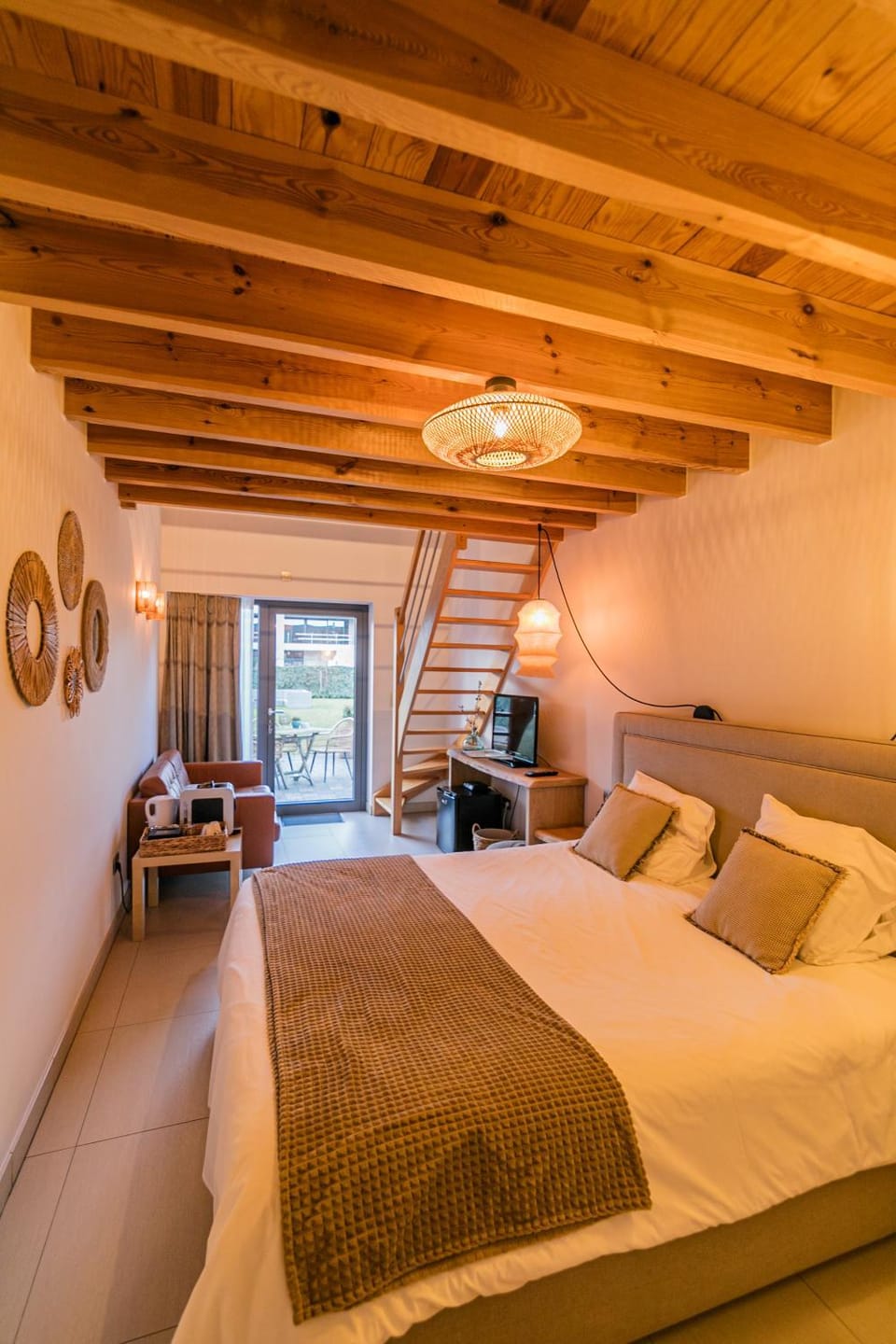 Seating area, Bedroom