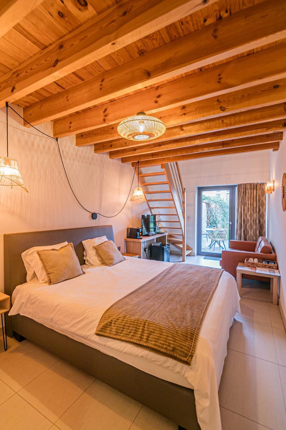 Seating area, Bedroom