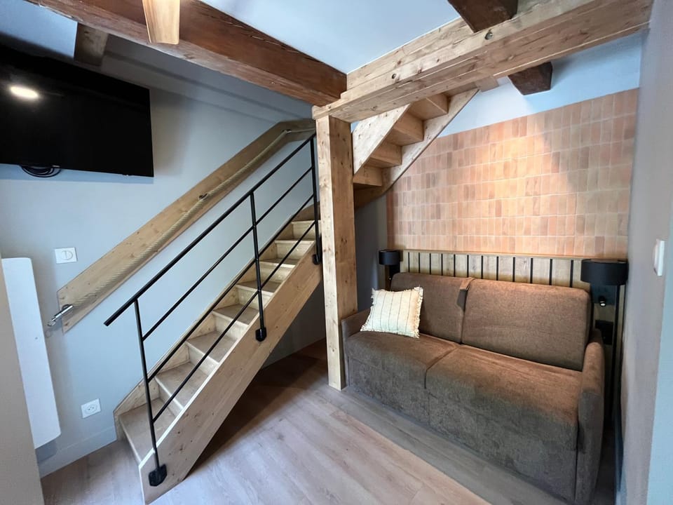 Hôtel Le Français Hotel in La Flotte