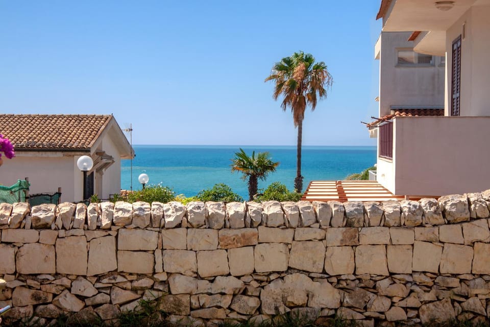 Casa Azul House in Marina di Ragusa