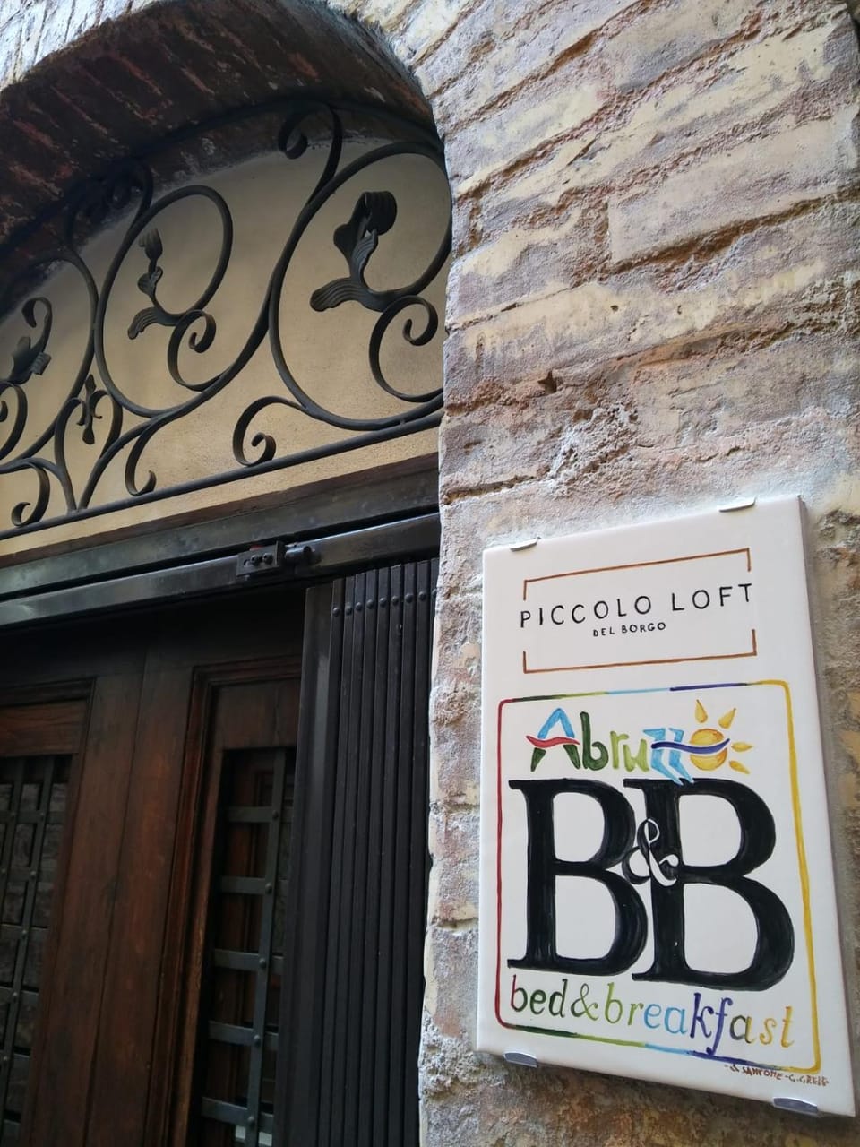 Facade/entrance, Property logo or sign, Logo/Certificate/Sign