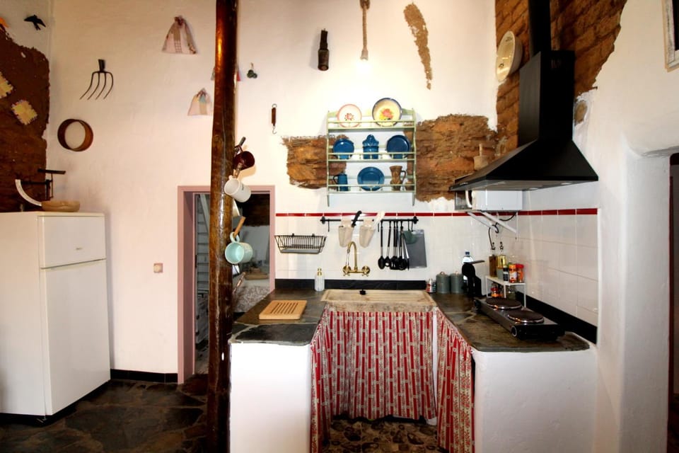 Kitchen or kitchenette, On site, Landmark view, Location, kitchen
