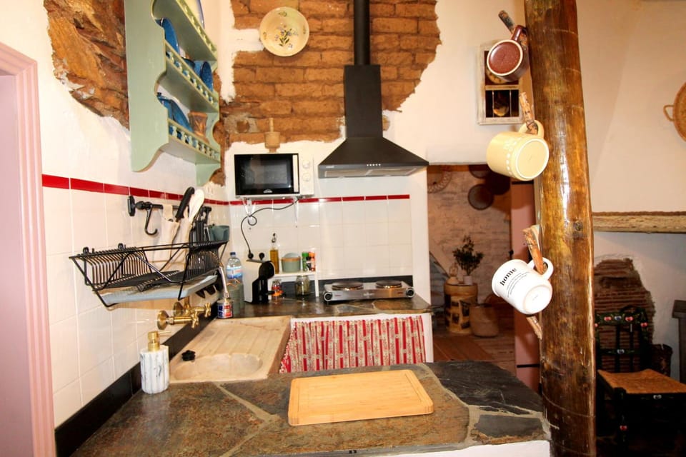 Kitchen or kitchenette, On site, Landmark view, Location, kitchen