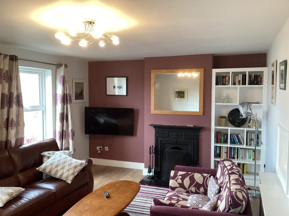 Roundstone Retreats Islandview Bed and Breakfast in County Galway