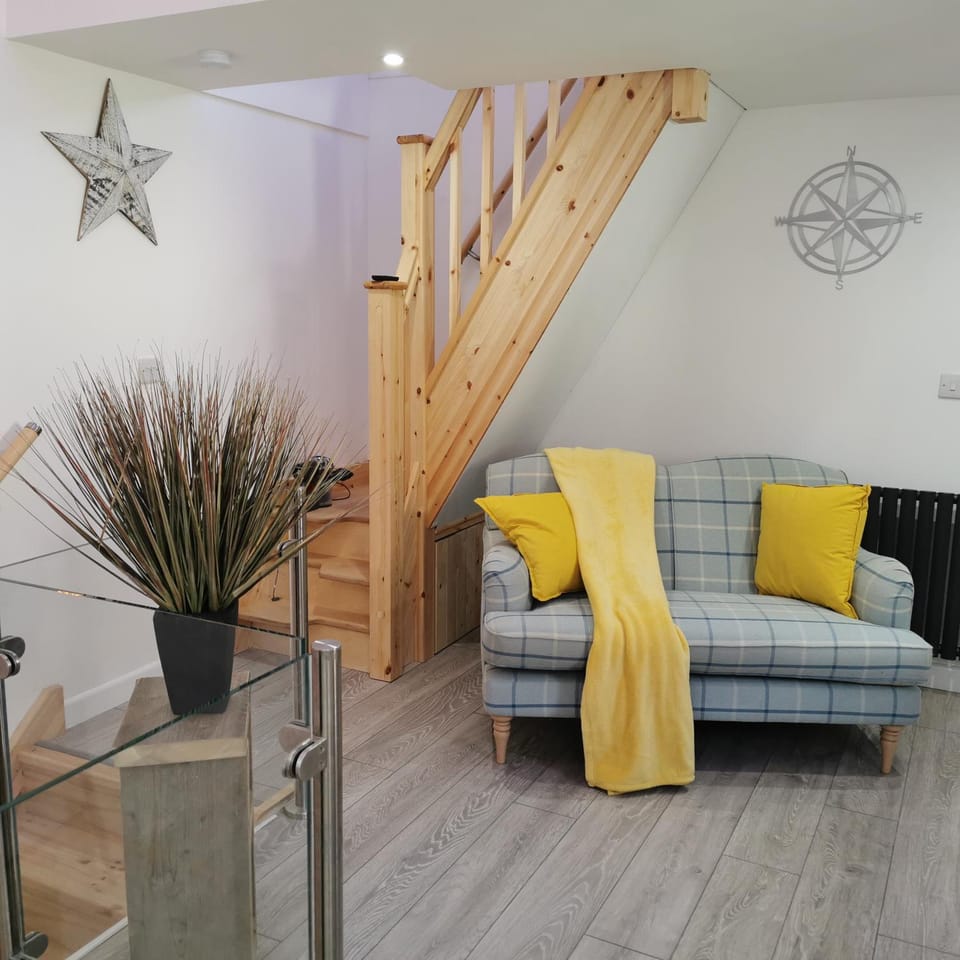 Lounge or bar, Seating area