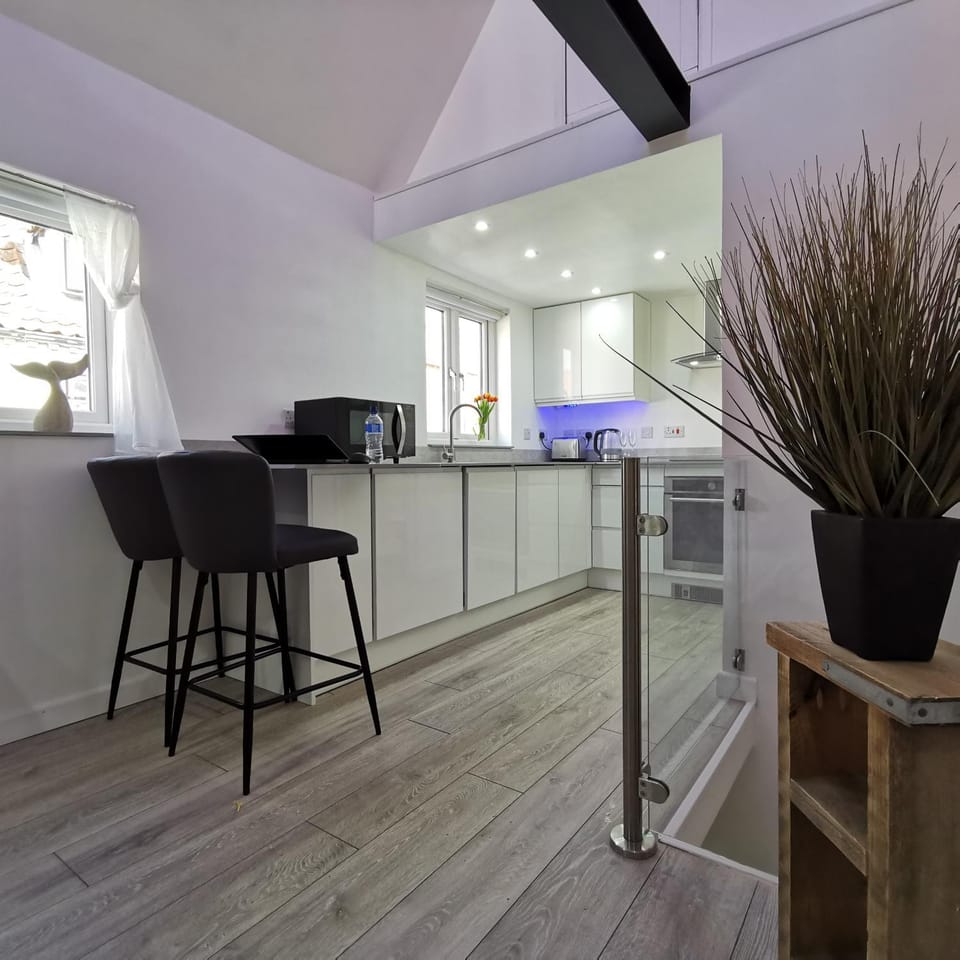 dishwasher, minibar, pet friendly, kitchen