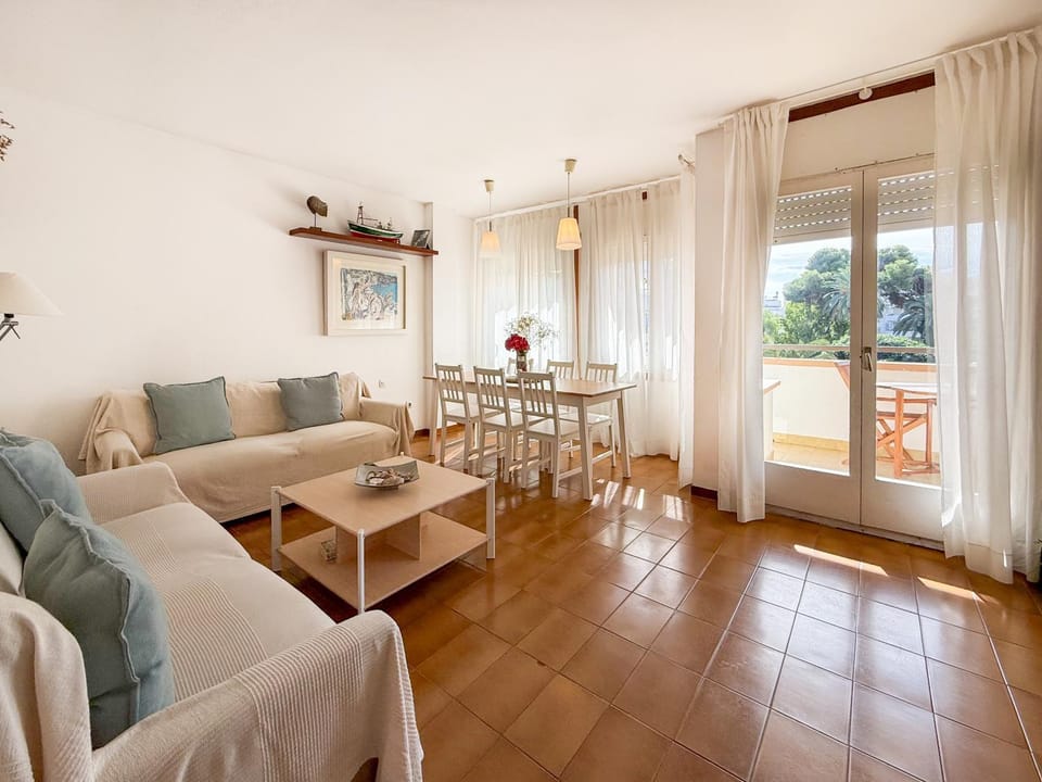 Balcony/Terrace, Living room