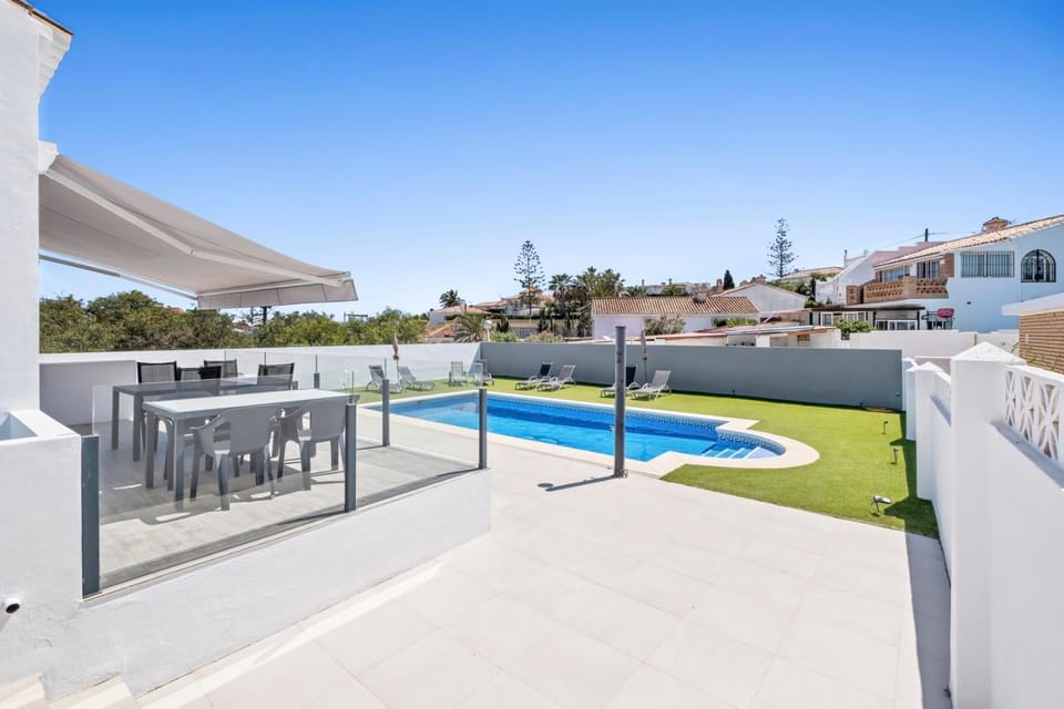 Amazing Villa in El Faro Villa in Costa del Sol