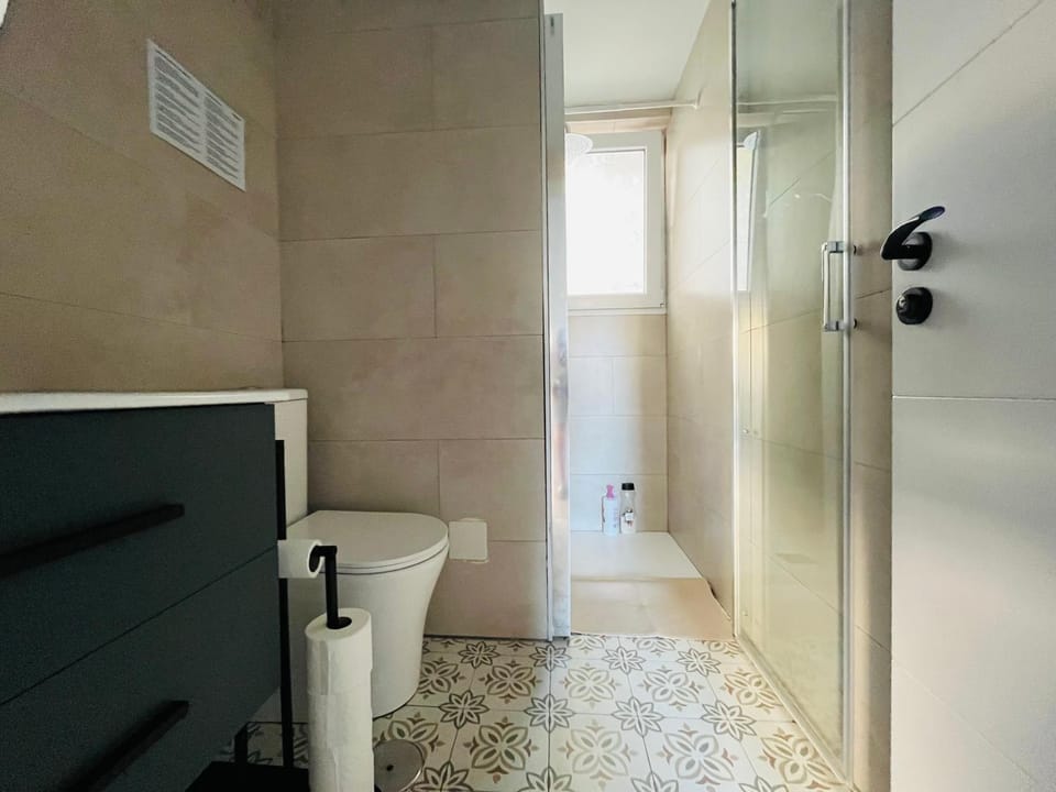 Bathroom, hair dryier