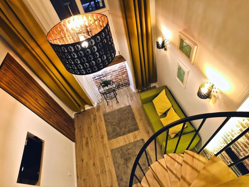 Living room, Photo of the whole room