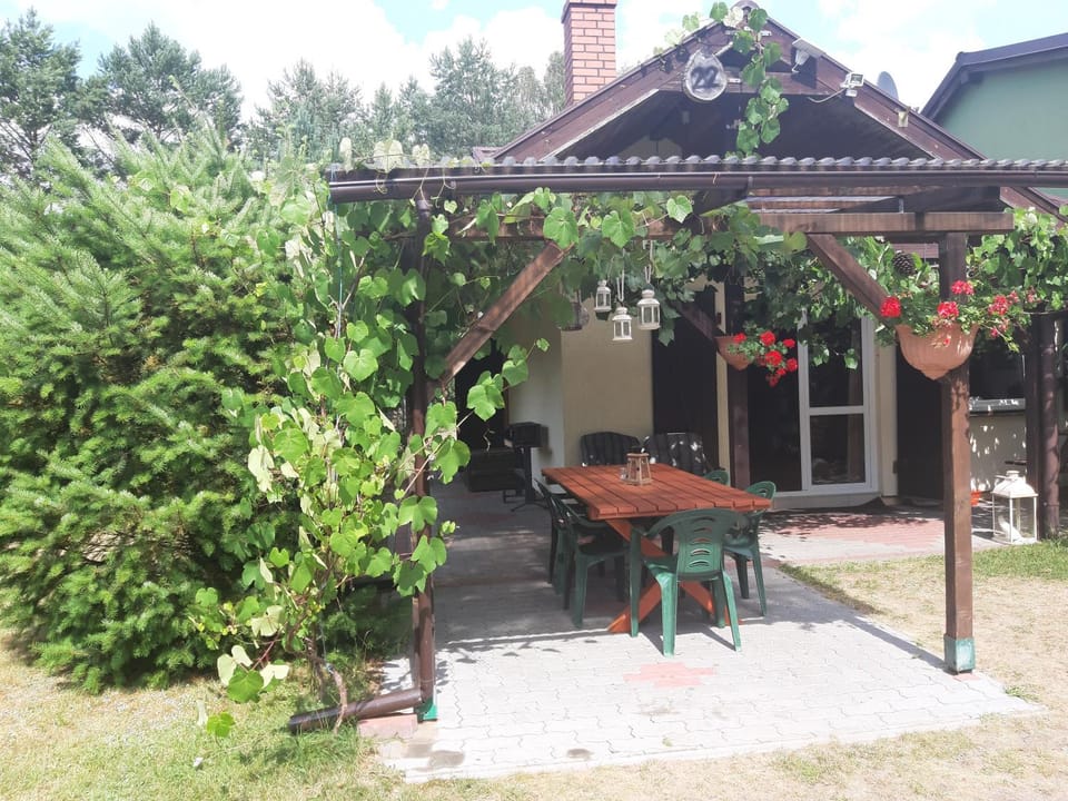 domek letniskowy w Kujankach nad jeziorem Borówno Nature lodge in Greater Poland Voivodeship