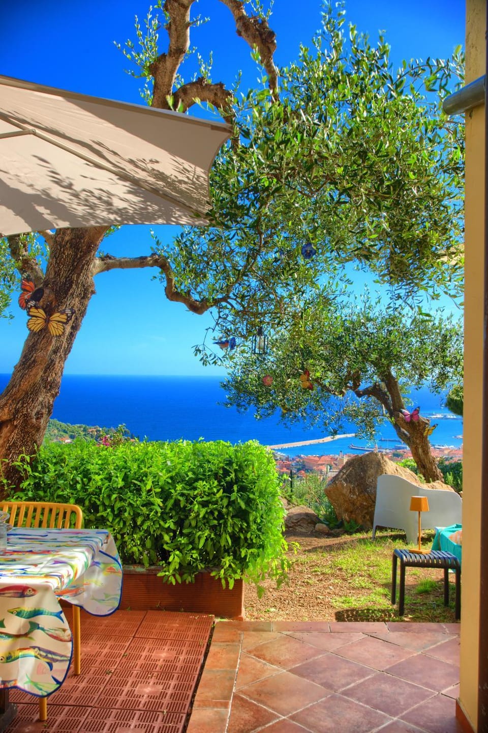 Garden, Garden view, Sea view, sunbed