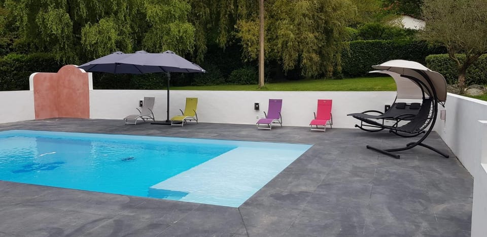 Pool view, Swimming pool