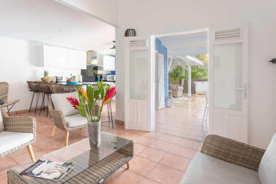 Balcony/Terrace, Kitchen or kitchenette, Living room, Seating area