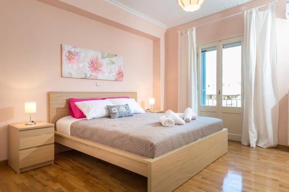 Photo of the whole room, Decorative detail, Bedroom