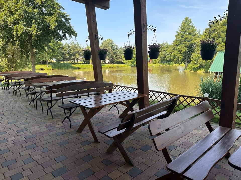 Restaurant/places to eat, Garden, View (from property/room), Balcony/Terrace