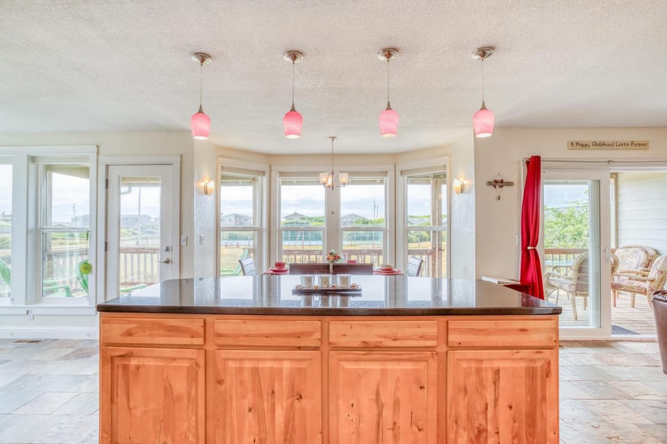 Catamaran Cottage House in Waldport