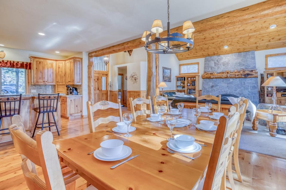 Oregon Loop 1 - Meredith Lodging House in Sunriver