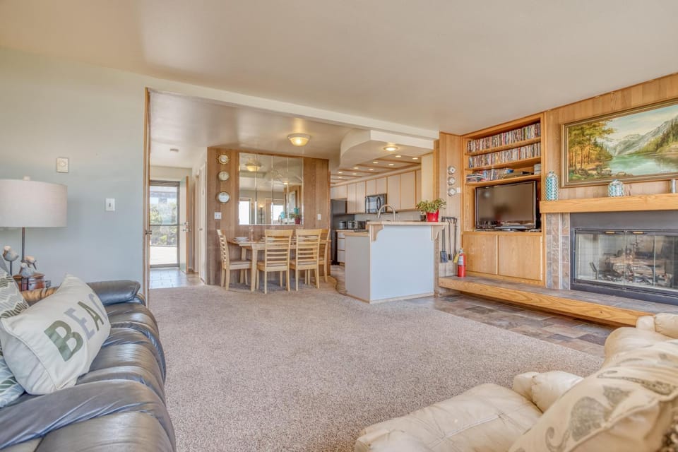 Breakers Beach House 8 - Meredith Lodging House in Oregon