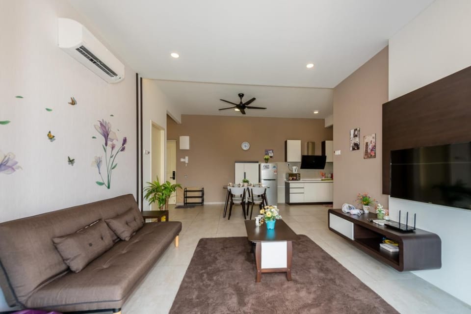 TV and multimedia, Living room, Seating area, air conditioner