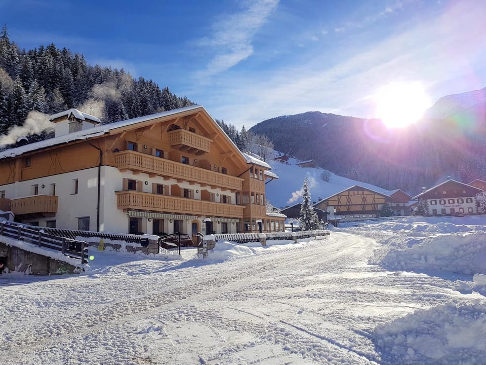 Property building, Winter