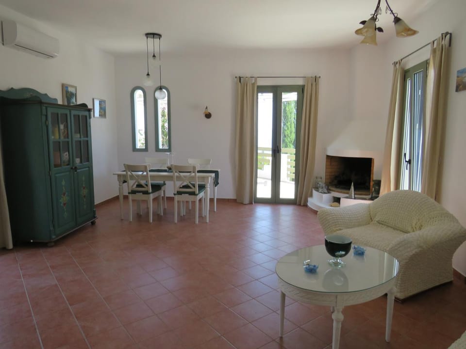 Serendipity Crete House in Crete