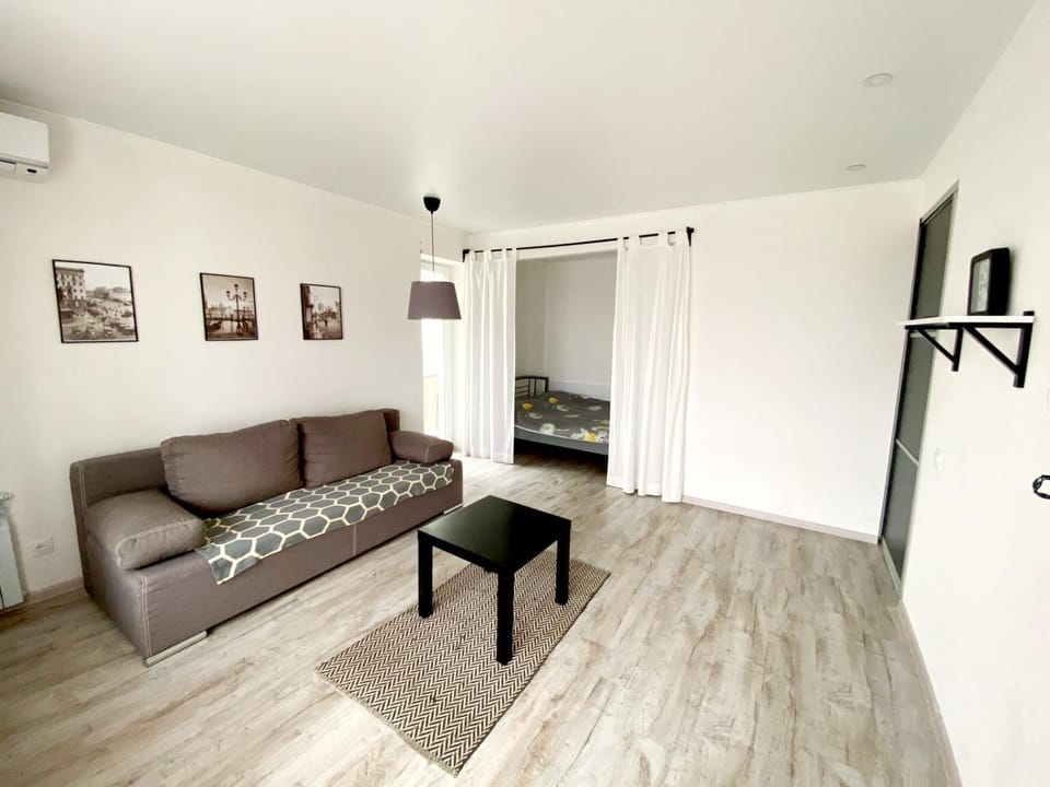 Стильная квартира в светлых тонах Apartment in Dnipro