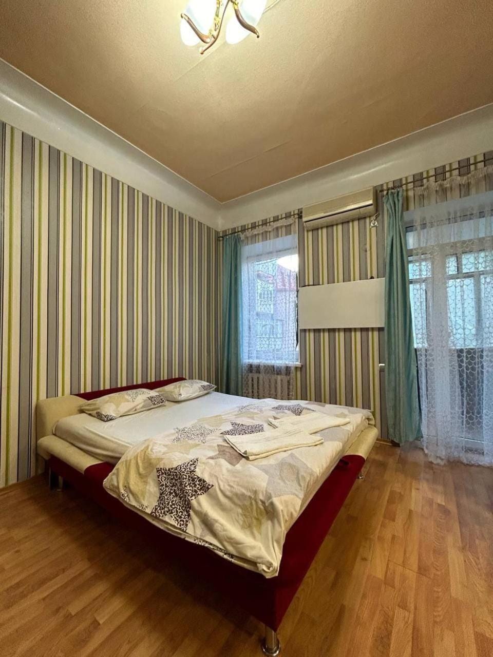 Apartment 4 rooms in the center - own sauna Apartment in Dnipro