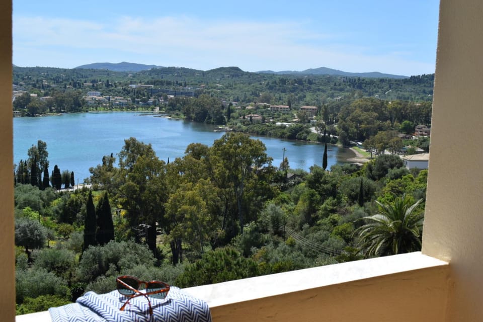 Nearby landmark, Day, Natural landscape, View (from property/room), Balcony/Terrace, City view, Landmark view, Mountain view, Sea view