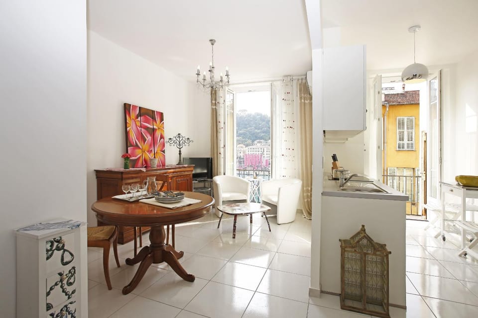 AIGUE-MARINE - Superbe appartement Vue Mer 4 personnes au Port de Nice Apartment in Nice