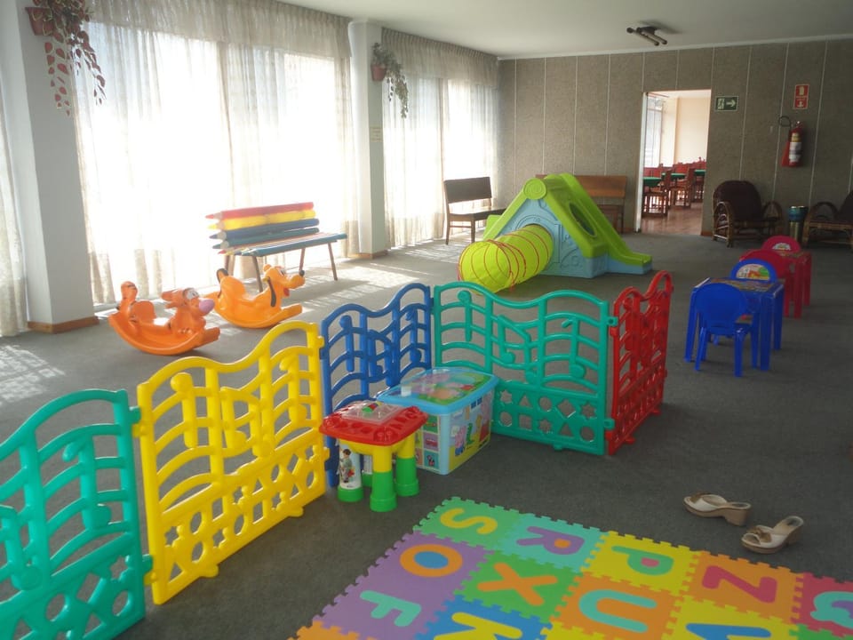 Children play ground, Kids's club