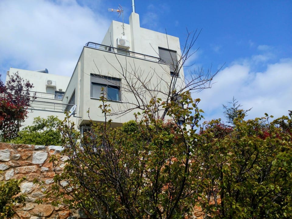 Belle Hélène Villa in East Attica Regional Unit, Greece