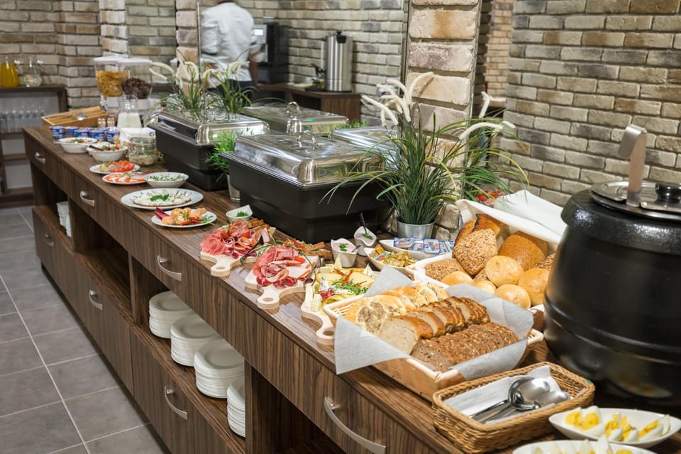 Food and drinks, Food, Buffet breakfast