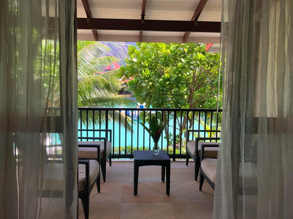 Balcony/Terrace, Garden view, Pool view, Sea view