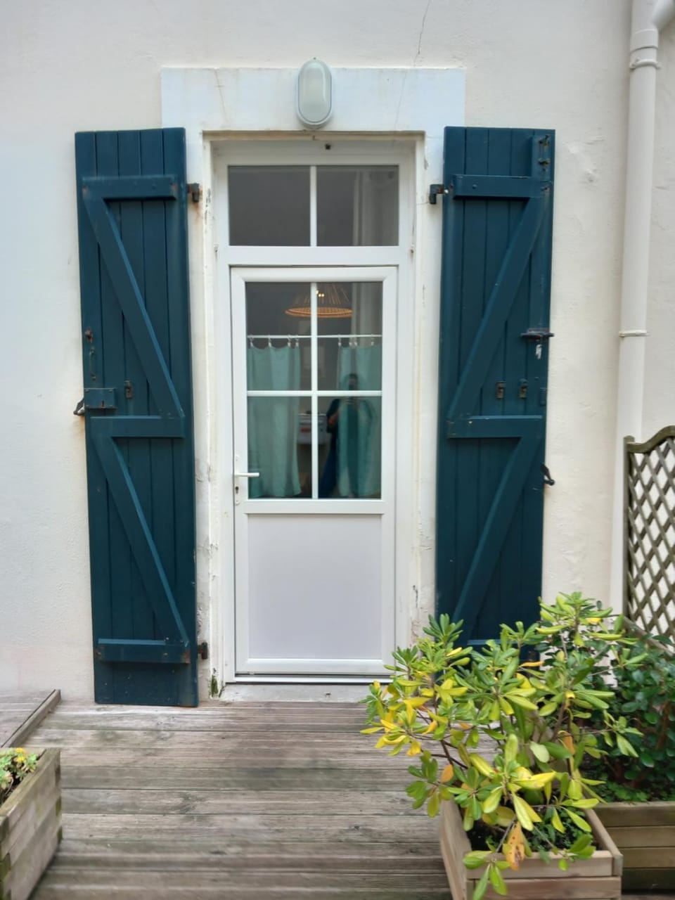 Facade/entrance