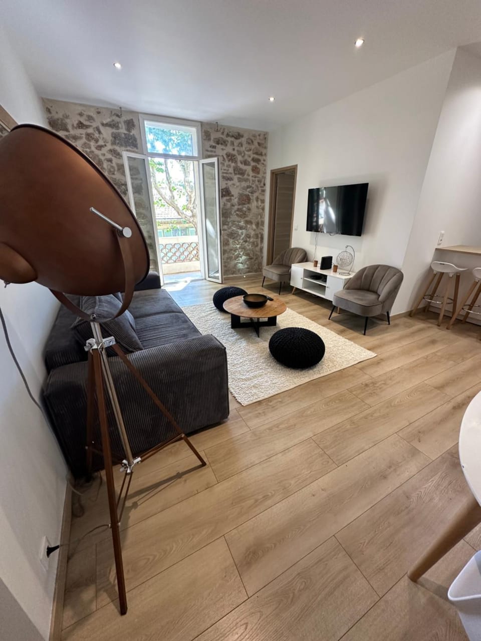TV and multimedia, Living room, Seating area