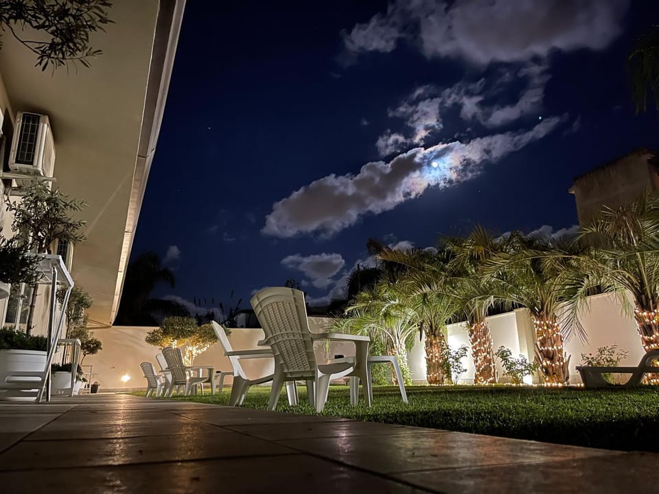 Amantea Monument Bed and Breakfast in Terrasini