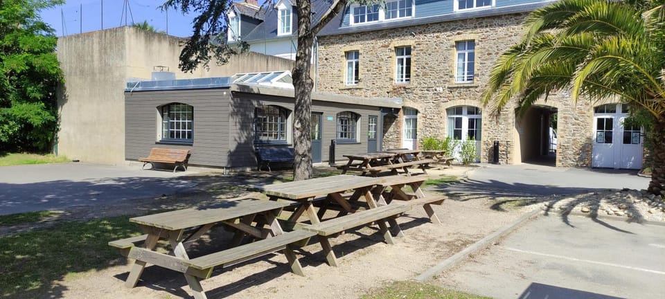 Auberge de Jeunesse Youth Hostel Ethic étapes Saint Malo Hostel in St-Malo