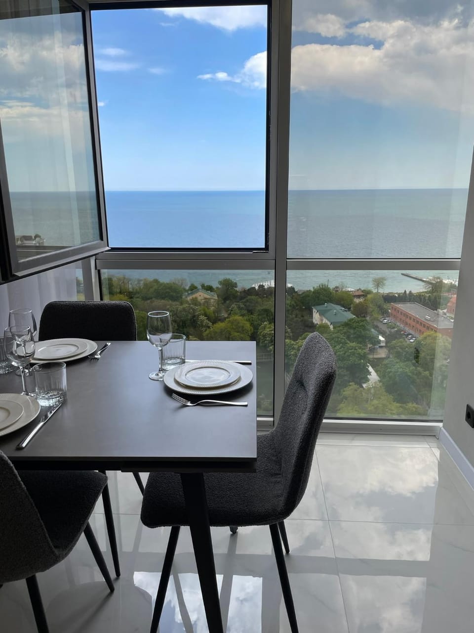 Dining area, Sea view