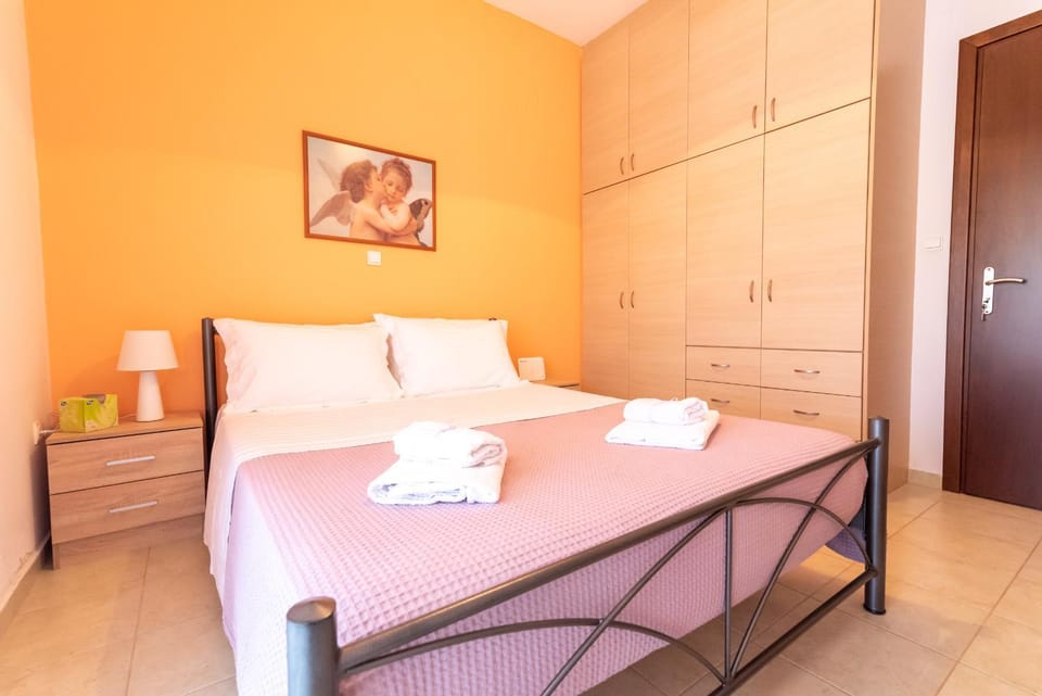 ELENI LUXURY APARTMENT Apartment in Peloponnese, Western Greece and the Ionian