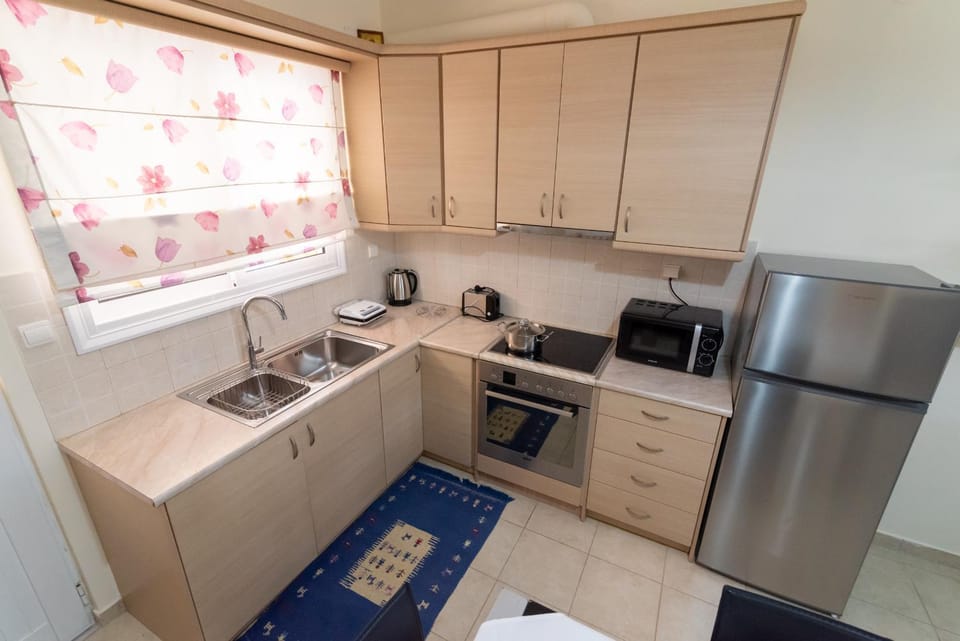 ELENI LUXURY APARTMENT Apartment in Peloponnese, Western Greece and the Ionian