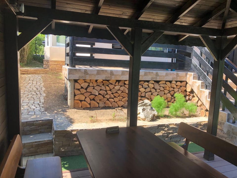 Patio, Garden, Dining area