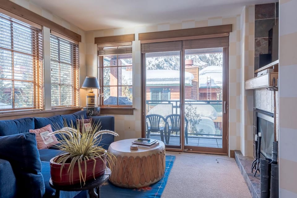 Westridge Condo 27 House in Ketchum