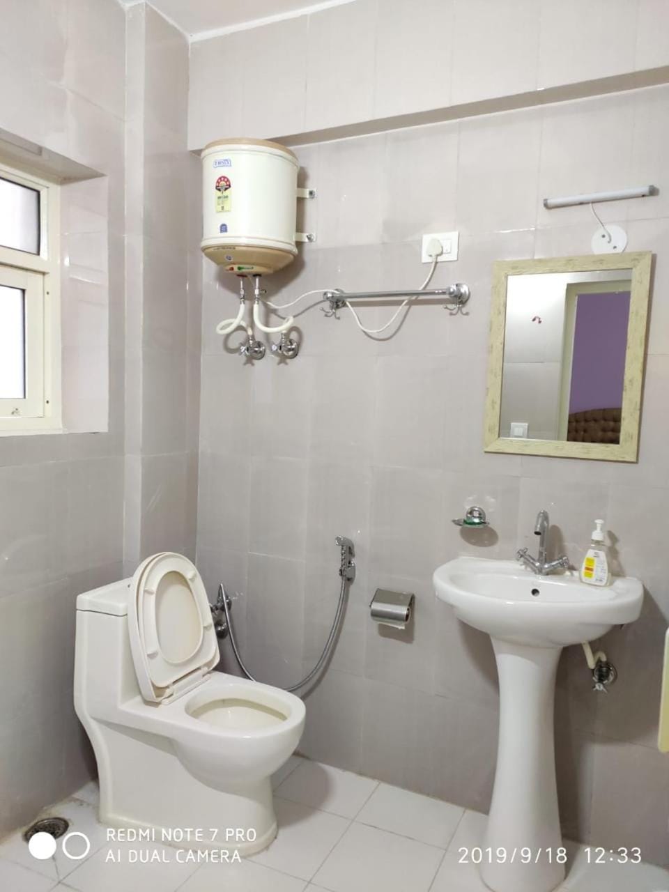 Toilet, Bathroom