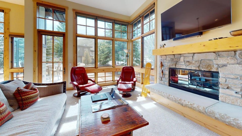 Angani Way Townhome 102 House in Sun Valley