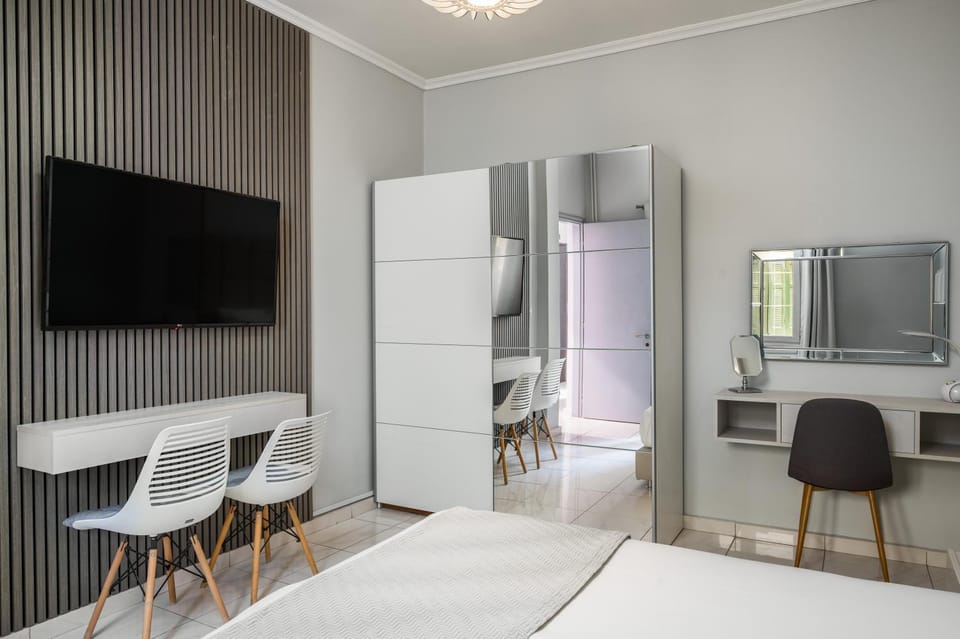 TV and multimedia, View (from property/room), Bedroom