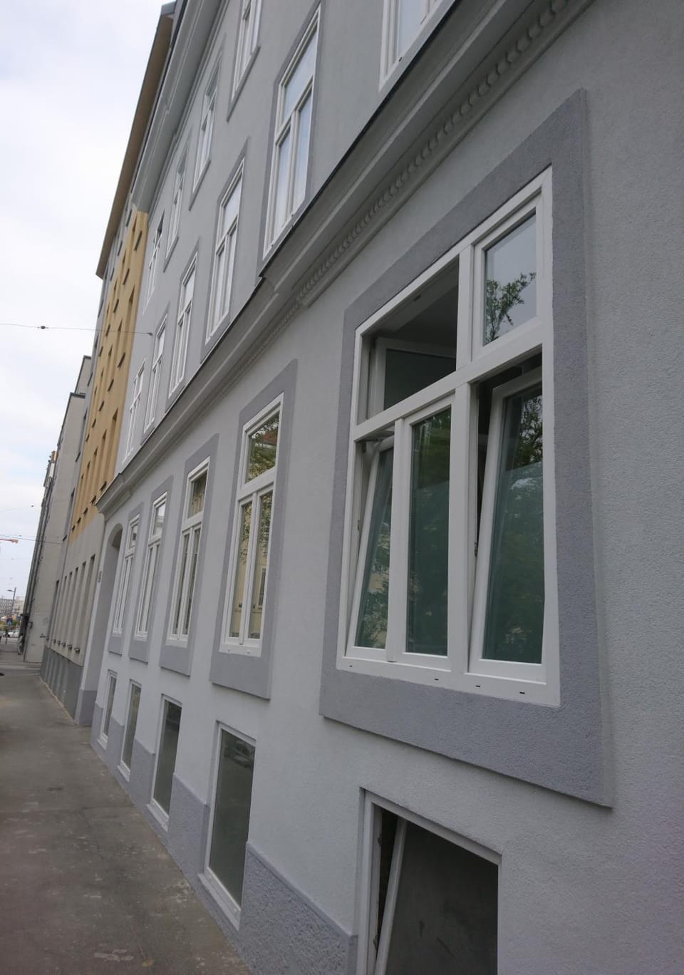 Property building, Facade/entrance